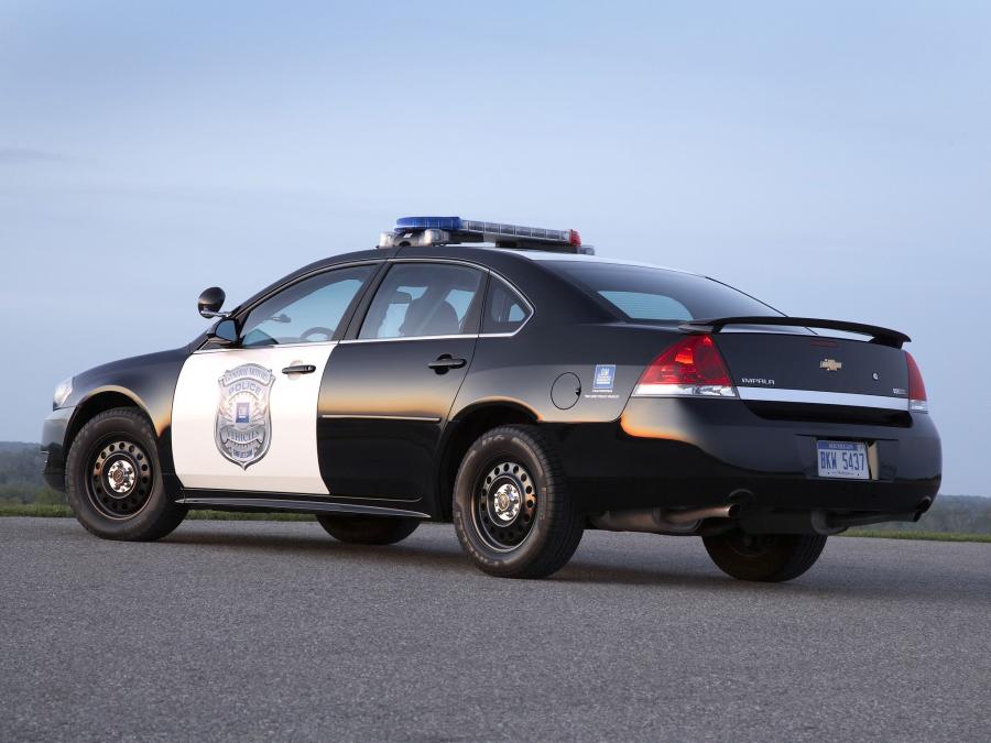  Chevrolet Impala Police 2007 года  (фото 9 из 14)